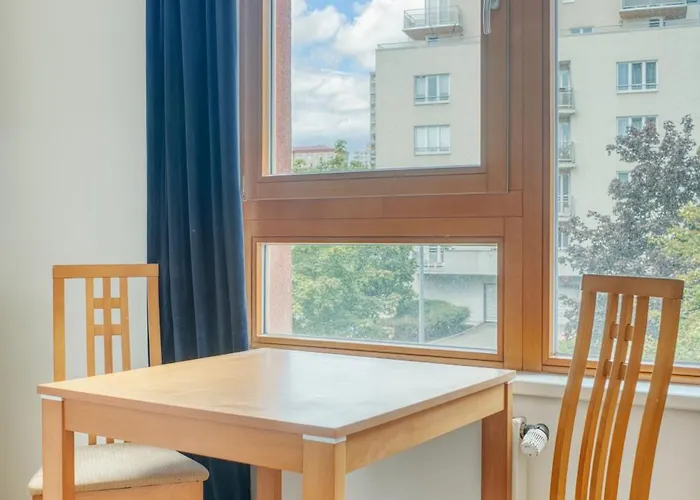 Cozy Retreat Near Botice Meanders Apartament
