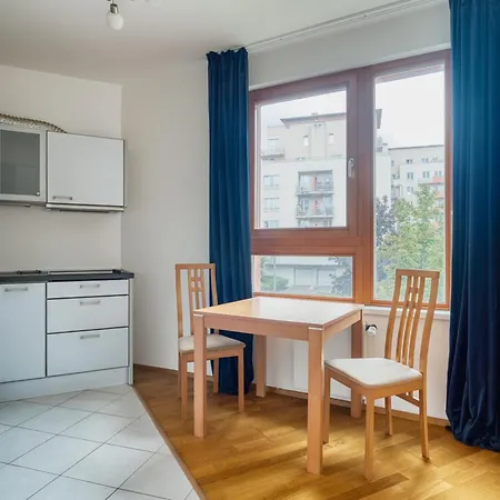 Cozy Retreat Near Botice Meanders * 布拉格